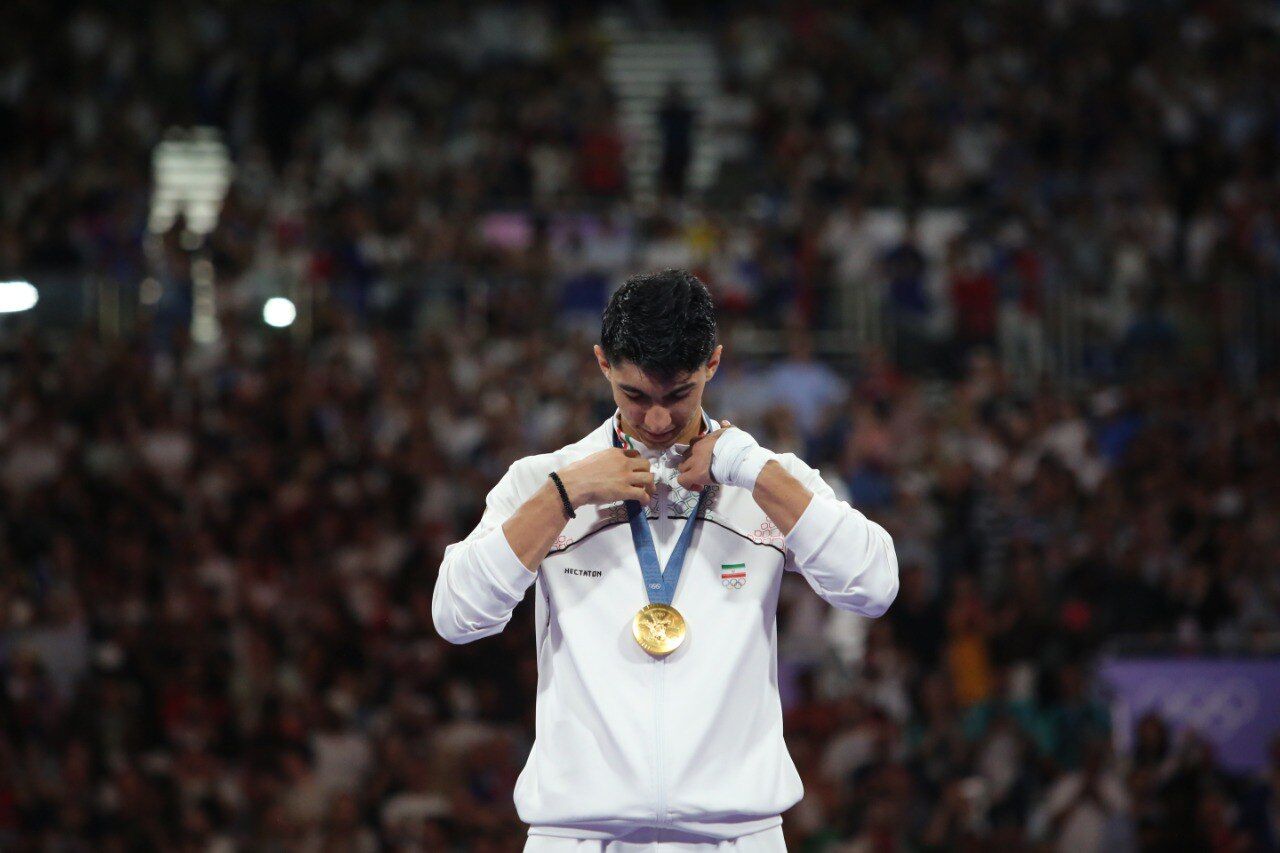 Irans taekwondo-atlet Salimi vann guld i OS 2024 